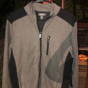 Kenneth Cole sweatshirt for men :) never worn.